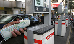 سهمیه‌های بنزین قابل انتقال می‌شود/ پیشنهاد بنزینی رویانیان به وزیر نفت