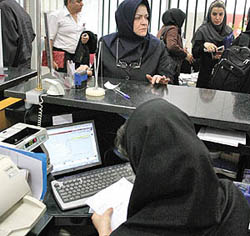 نظارت در نظام بانکی‌ ایران جدی نیست