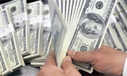 دستگیری گسترده دلالان ارز / توقف خرید و فروش غیرقانونی دلار