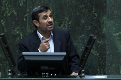 احمدی‌نژاد در دیدار نخست وزیر پاکستان: جایگزینی پول ملی به جای دلار در مبادلات دو کشور