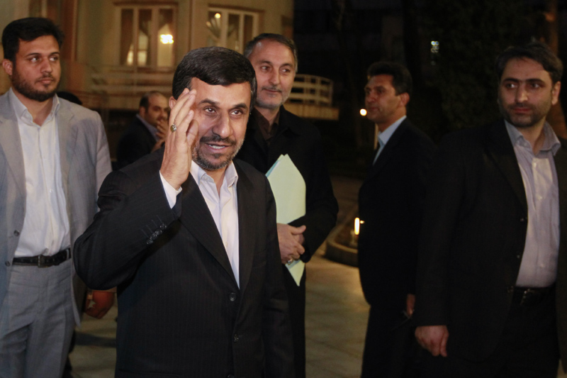 احمدی نژاد تشریح کرد: رویکردهای دولت درسال 91