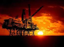 کاهش قیمت نفت خام در روز دوشنبه