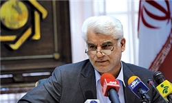 بهمنی: قبول داریم تورم زیاد ‌است/ دلار با یک مذاکره گران و ارزان می‌شود