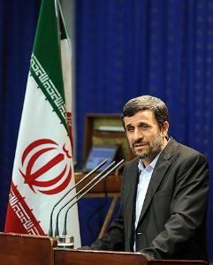 احمدی‌نژاد: نامه‌ای دریافت نکرده‌ام