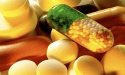 کاهش ۵۰ درصد صادرات دارو از آمریکا به ایران