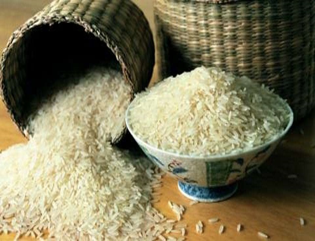 برنج از ۸ بهمن سال گذشته ارز مبادله ای می گیرد/ تعرفه واردات 12 درصد