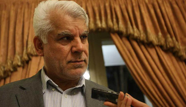 انتقاد شدید بهمنی از مصوبه واگذاری تعیین نرخ ارز به شورای پول و اعتبار