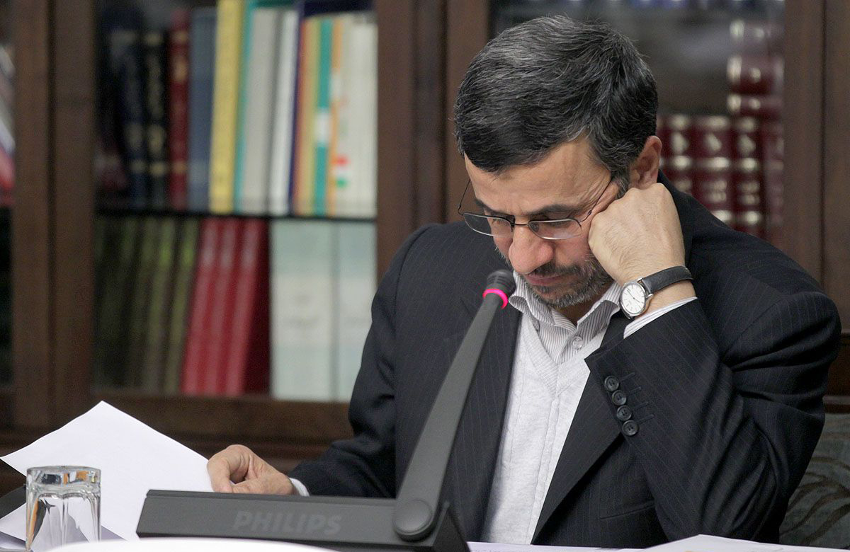 معمای «ارز» ارزان در پایان دولت احمدی‌نژاد