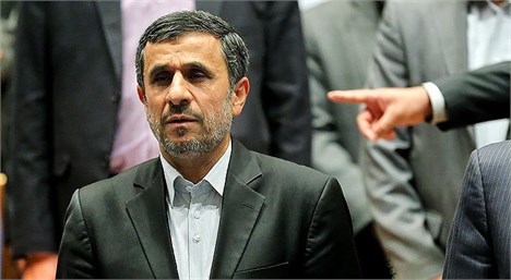 احمدی نژاد به دادگاه نرفت/ جلسه دادگاه تجدید شد