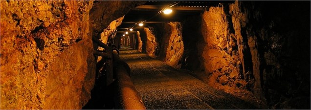 معدن - Mining