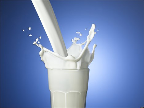 کاهش سرانه مصرف شیر از سوی هر ایرانی/ کاهش مصرف با افزایش قیمت لبنیات
