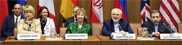 ایستادگی ایران موجب ارائه پیشنهادی جدید در مذاکرات هسته‌ای شد/مشکل سانتریفیوژها حل می شود