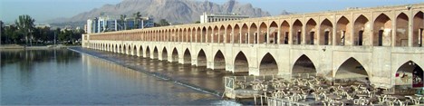 زاینده‌رود زنده شد/ رهاسازی آب تا خرداد ۹۴ ادامه دارد