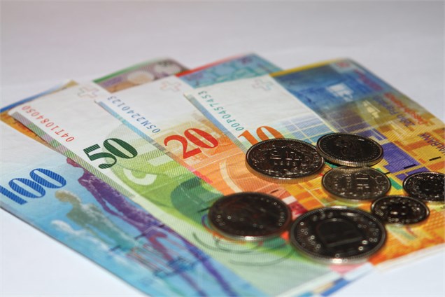 دلایل بانک مرکزی سوییس برای افزایش ارزش فرانک