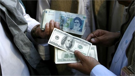کاهش 200 تومانی نرخ ارز در بازار دلالان تهران