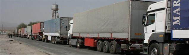 مشکل ورود کامیون های حامل محصولات پتروشیمی به ترکیه حل شد