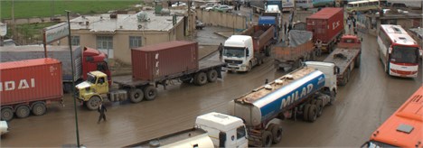 دلایل ایجاد صف طولانی کامیون‌ها در مرز ترکیه با ایران