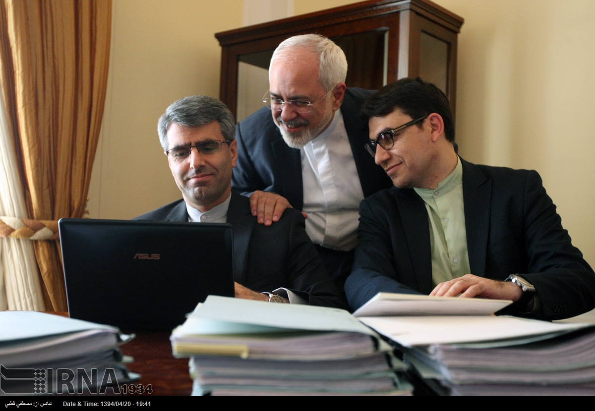 گزارش تصویری: تیم مذاکره کننده ایران در محل اقامت هتل کوبورگ