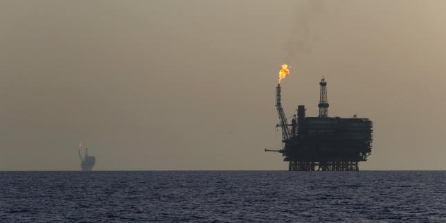 سقوط قیمت نفت به پایینترین سطح شش ماه گذشته