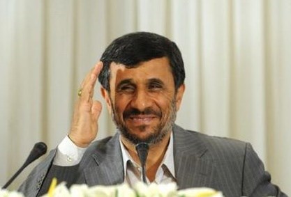 احمدی نژاد: این سنت تاریخ است که یاران پیامبران را انحرافی بنامند