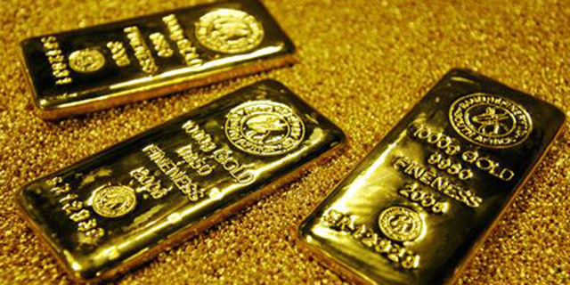 کاهش 106 دلاری قیمت طلا از ابتدای 2015