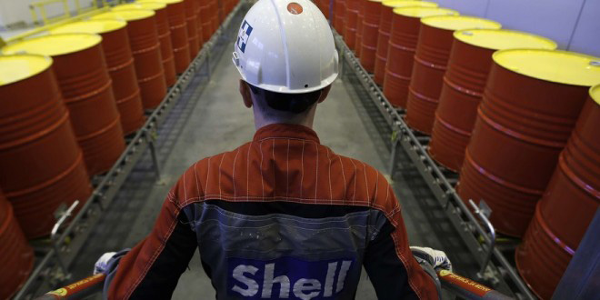 توافق ۲.۳ میلیارد دلاری ایران- شل/ اعلام شرط فروش نفت به انگلیس