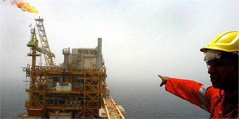 نسخه پیچی بزرگان اقتصادی برای آینده گاز ایران