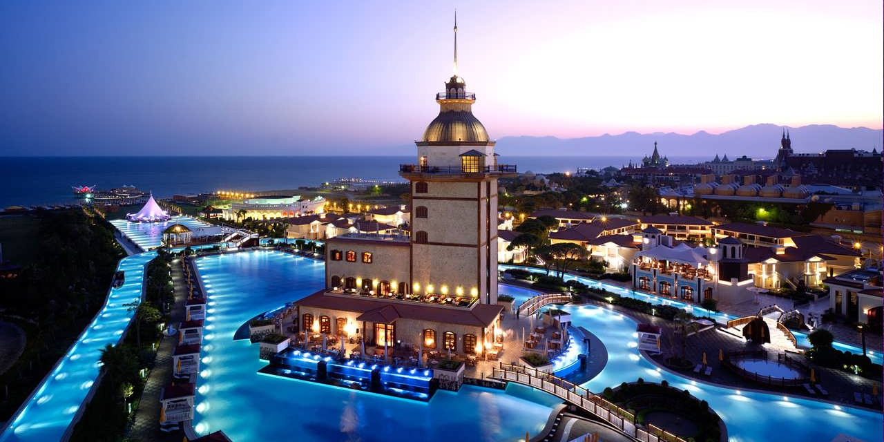 حراج 1300 هتل ترکیه در پی تشدید بحران در صنعت گردشگری