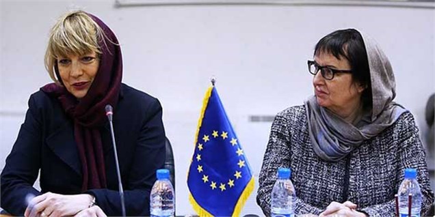 اشمید: اتحادیه اروپا آماده توسعه همکاری با ایران درجهت صلح منطقه است