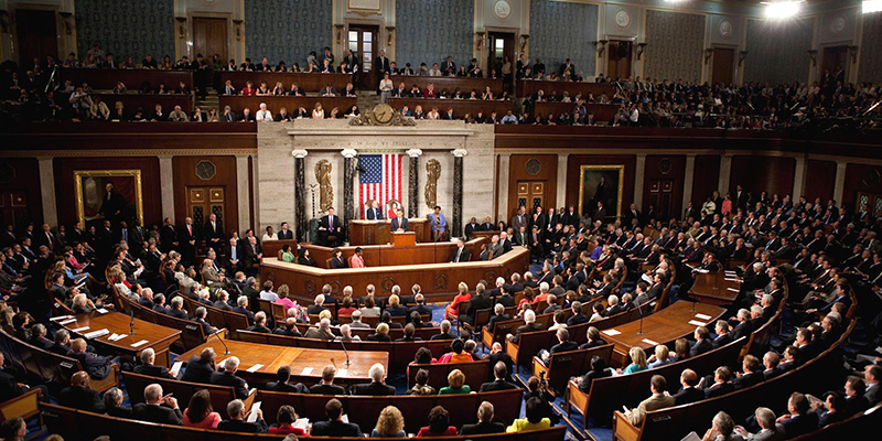 مخالفت اعضای کنگره آمریکا با اجازه دسترسی ایران به معاملات دلاری