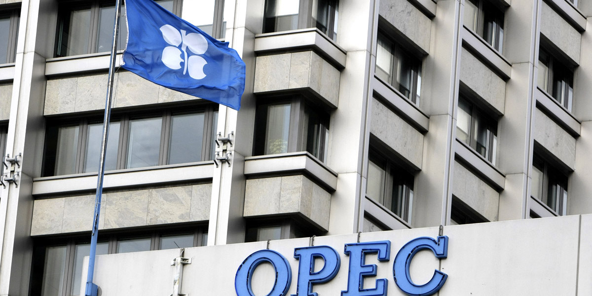 اوپک برآورد تقاضای نفت در سال ٢٠١٦ را کاهش داد