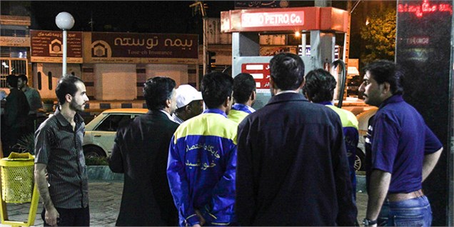 واکنش وزارت نفت به مصوبه مجلس شورای اسلامی برای دونرخی کردن بنزین