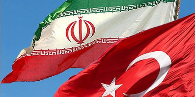ایران و ترکیه قرارداد تهاتر نفت در برابر ریل امضا کردند