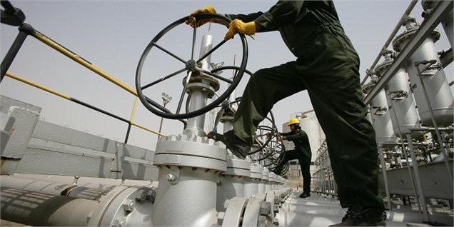 تولید نفت ایران به سطح قبل از تحریم‌ها رسید