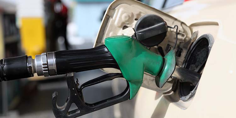 پیشنهاد حذف بنزین دو نرخی در اصلاحیه قانون بودجه/ اصلاحیه یکشنبه در مجلس مطرح می‌شود