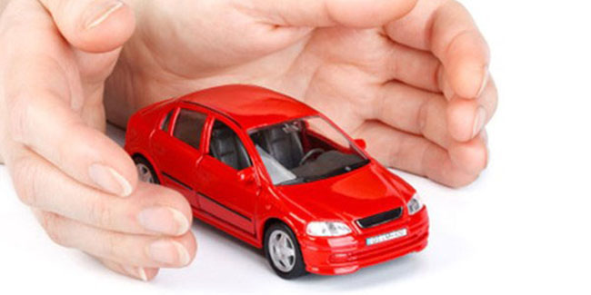 مدیران بیمه‌ای برای خودروسازها راهکار مناسب پیدا کنند