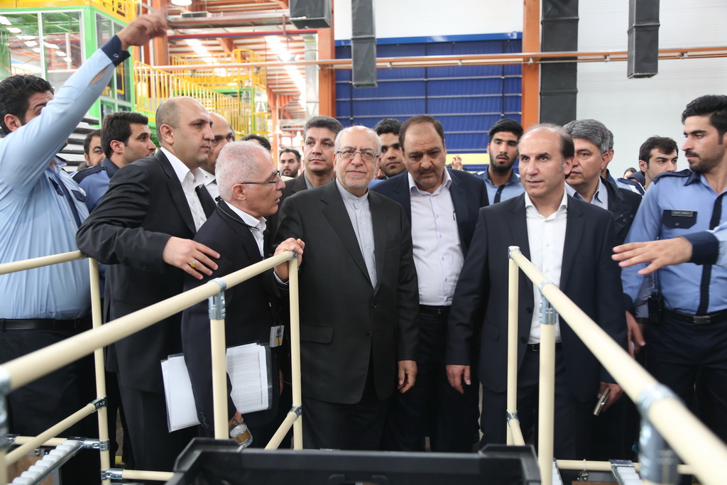 افتتاح بزرگترین کارخانه تولید یخچال فریزر خاورمیانه