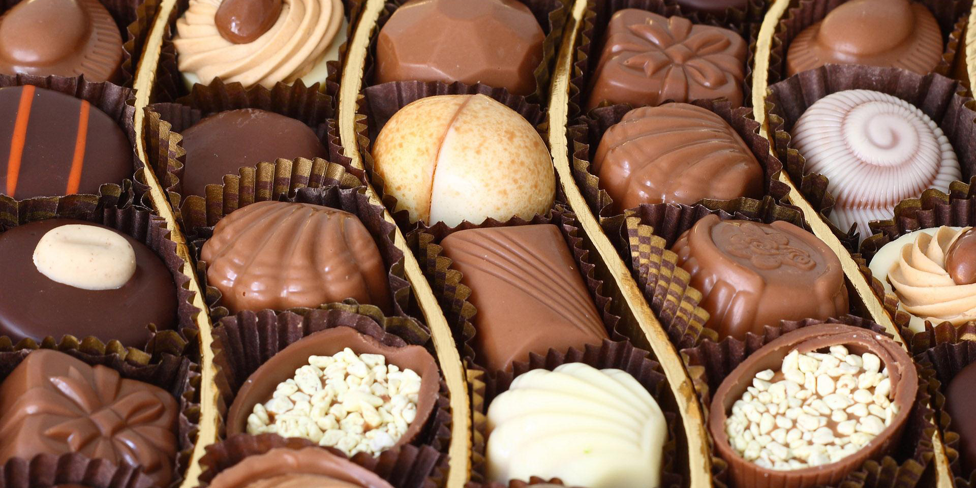 فروش شکلات وارداتی با برند صد هزارتومانی