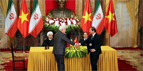 تهران و هانوی دو سند همکاری امضا کردند
