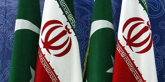 ایران و پاکستان برای حذف دلار از مبادلات دوجانبه توافق کردند