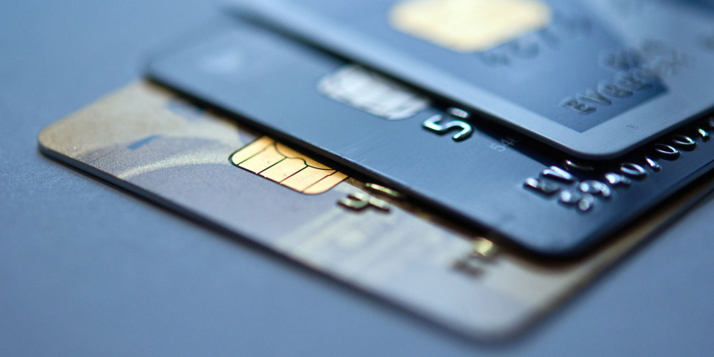چرا بانک‌ها از کارت‌های اعتباری استقبال نمی‌کنند؟