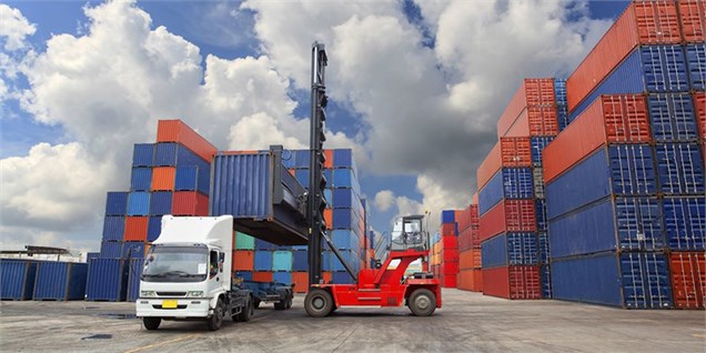 واردات در یک قدمی صادرات/ تراز تجاری به ۵۵ میلیون دلار رسید