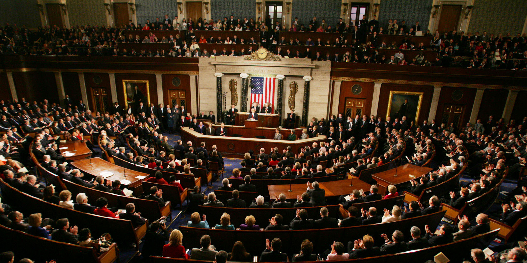 سناتورهای آمریکایی لایحه جدید تحریم‌های ایران را ارائه کردند