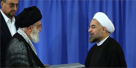 مراسم تنفیذ حکم ریاست جمهوری دکتر روحانی تا دقایقی دیگر در حسینیه امام خمینی(ره) آغاز می‌شود