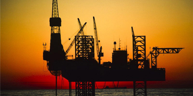 ایران قیمت نفت خود در بازار اروپا و آسیا را افزایش داد