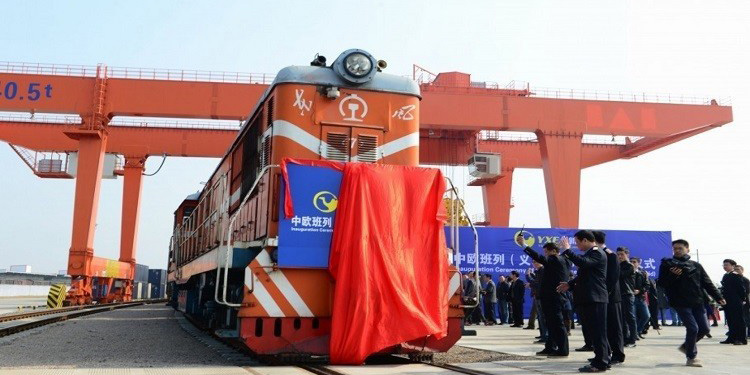 آغاز سفر نخستین قطار باربری «این چوان» چین به سمت ایران