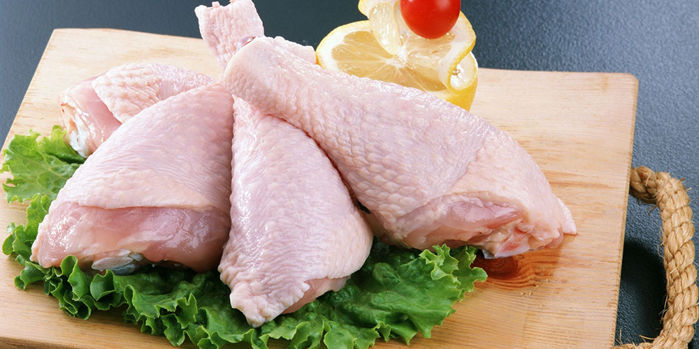 روند ادامه‌دار کاهش قیمت مرغ/ نرخ جوجه یک‌روزه افزایش یافت
