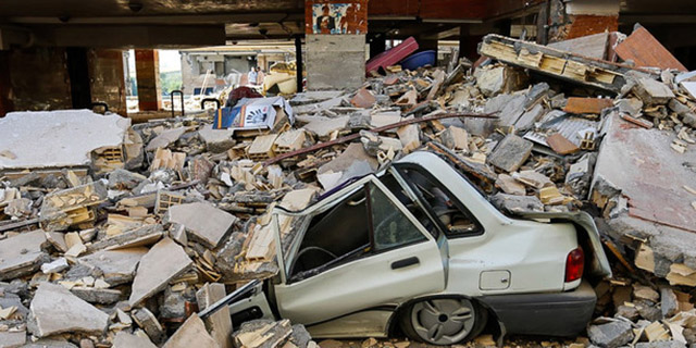 آخرین آمار مصدومان و فوتی‌ها/ 125 مصدوم زلزله در راه تهران