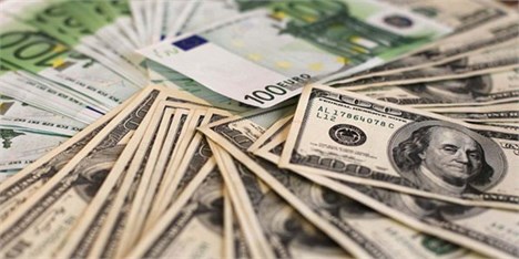 دو پیام «دلار» به بورس