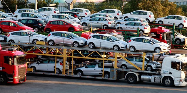 واردات بیش از ۵۸ هزار دستگاه انواع خودرو به کشور از ابتدای سال جاری